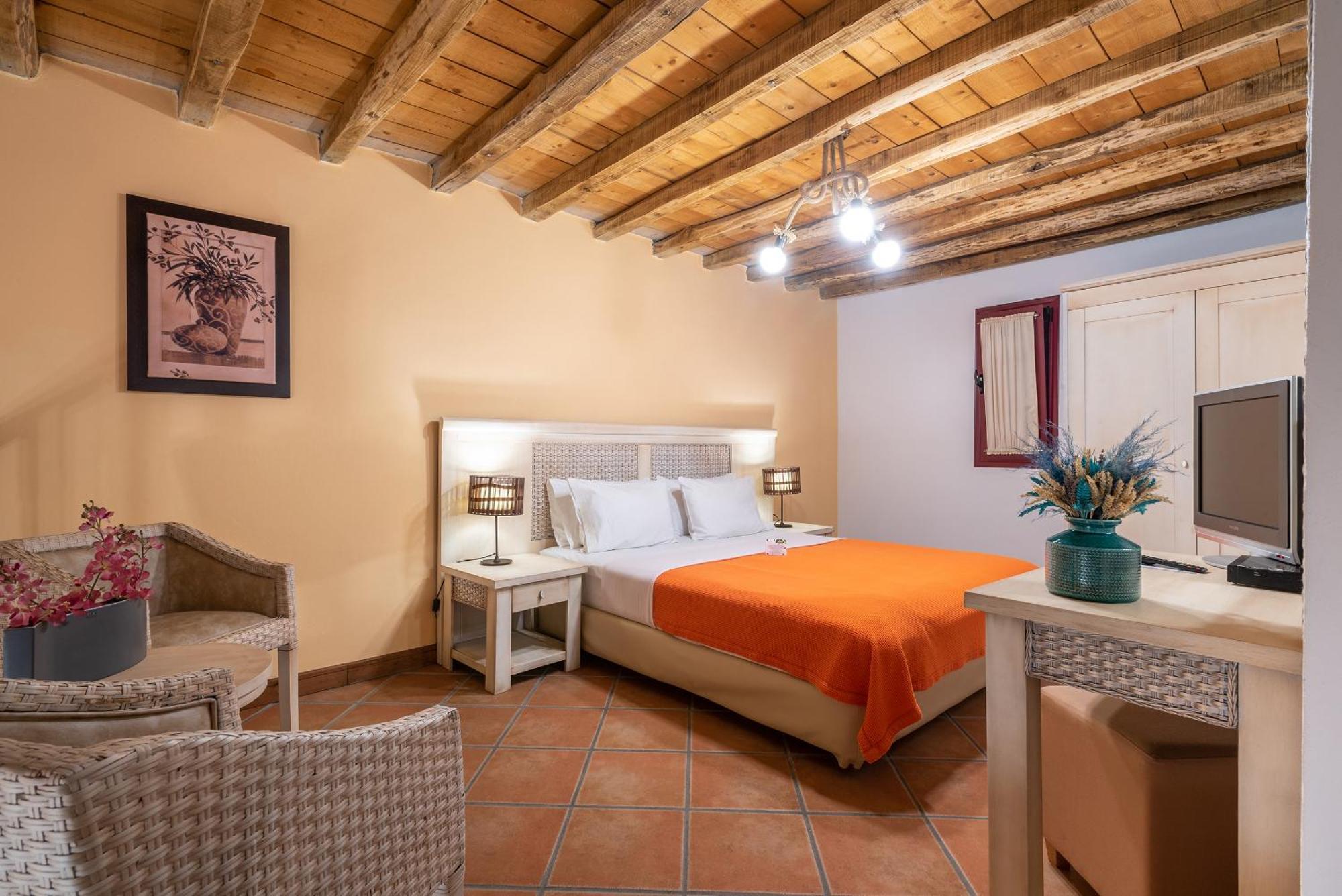 The Varos Residences Hotel Room photo