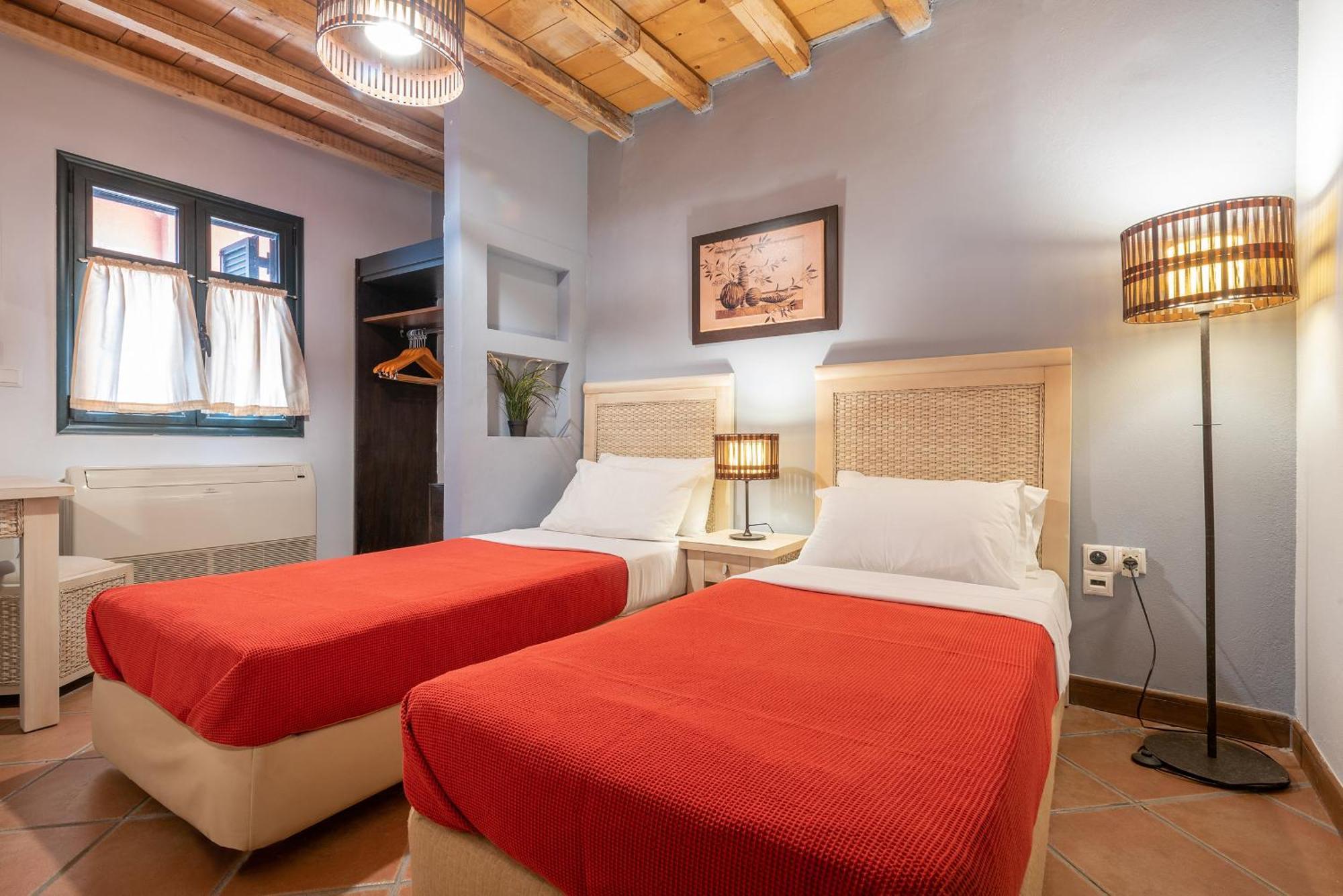 The Varos Residences Hotel Room photo